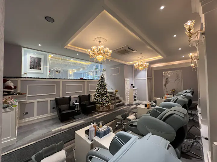 8999 Nails SPA in Chapelizod