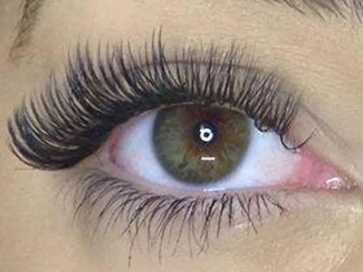 Beauty at the Lodge - Hd Brows in Curraghamone