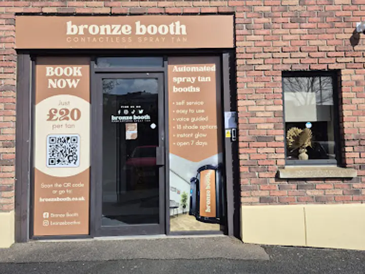 Bronze Booth Contactless Spray Tan in Londonderry