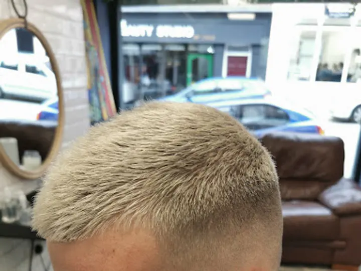 Busters Barber Shop in Londonderry