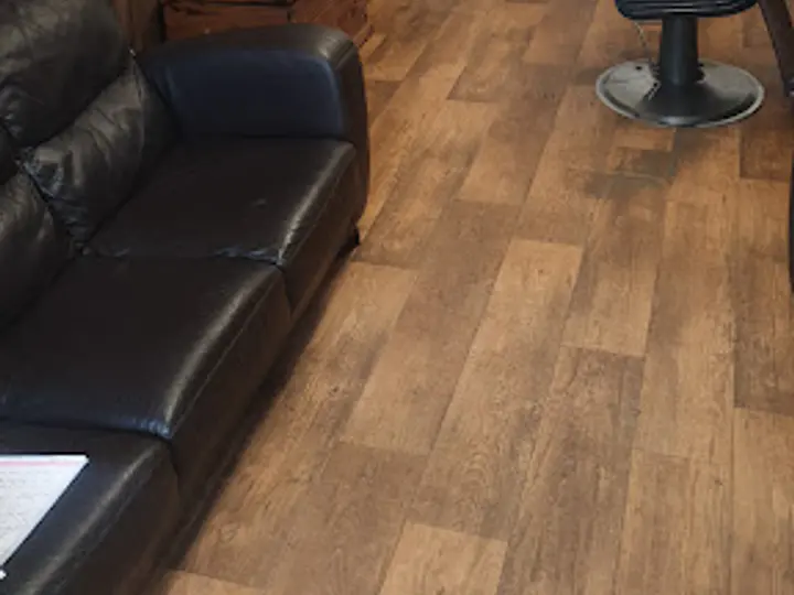 Clippers Barber Shop in Strabane