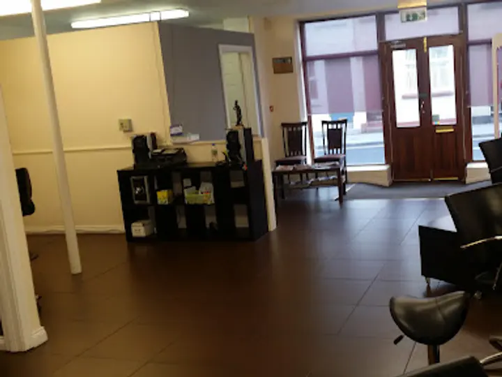Dominik's Hair Salon in Kiltamagh