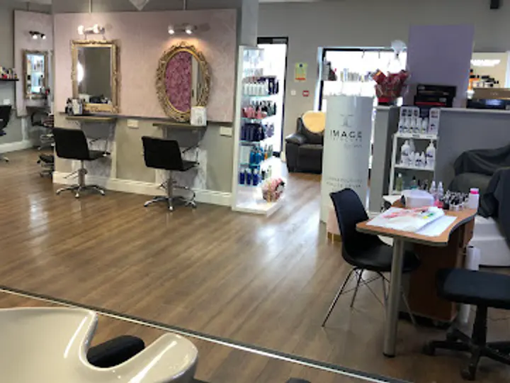 Good2go Hair & Beauty in Conabury