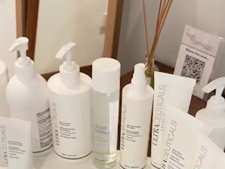 High Maintenance Skin & Laser Clinic in Johnstown Village