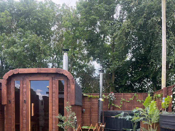 Hot Oasis Sauna in Cushenstown