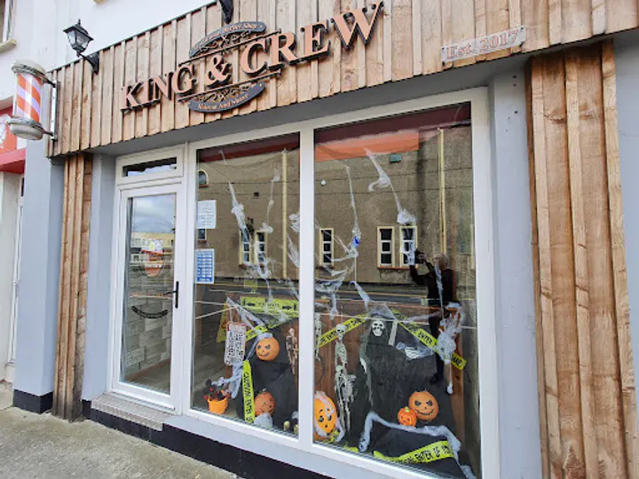 King & Crew Barbershop in Buncrana