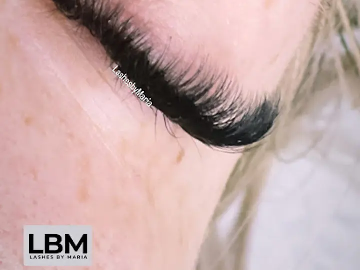Lashes by Maria in Athlone