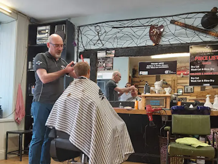 Matz Barber Shop in Boyle