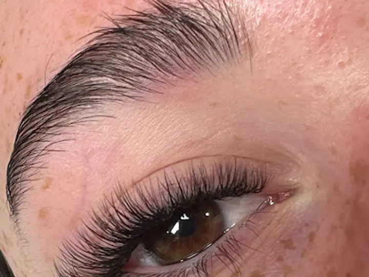 Nata's Lashes Carrigtwohill in Carrigtwohill
