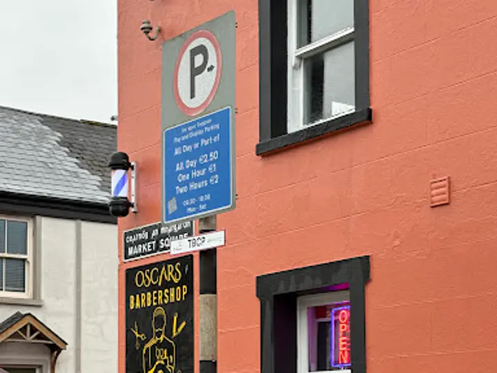 Oscar's Barbershop in Tullamore