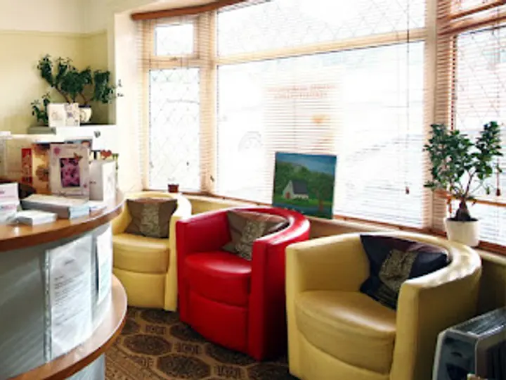 Q&d Acupuncture and Herb Clinic in City