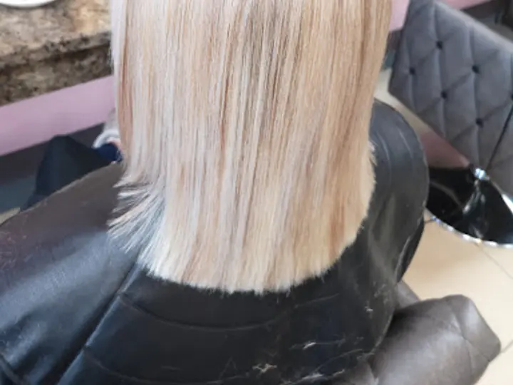 Red Door Hair & Beauty in Drogheda