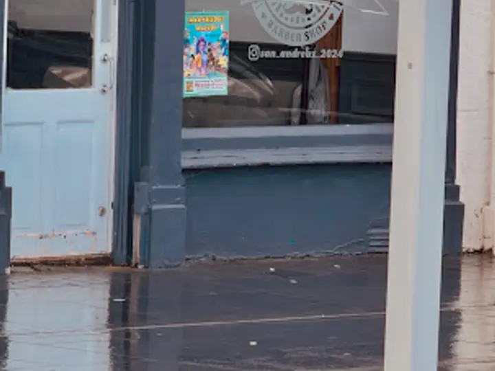San Andreaz Barber Shop in Waterford
