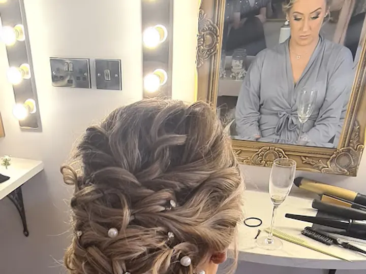 Shelly Styles Hairstylist in Crowenstown