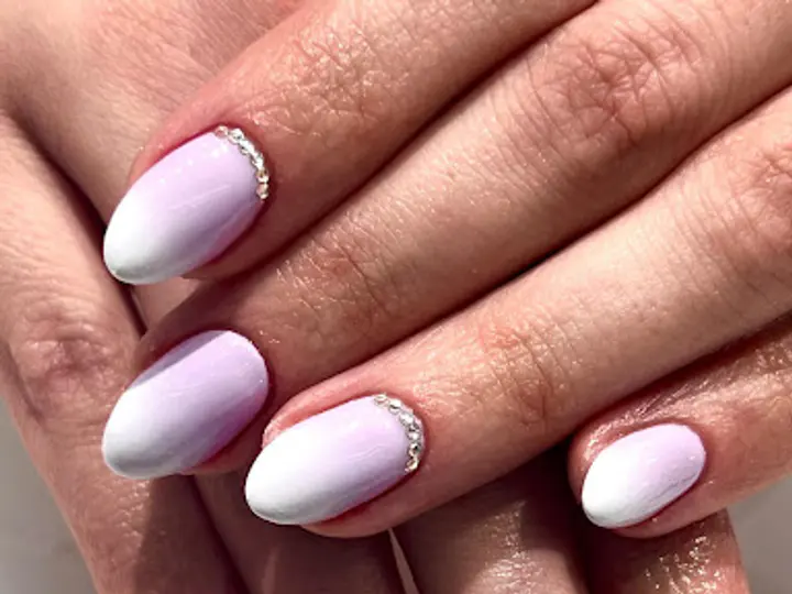 Sugar Dolls Nail Bar Athlone in Athlone