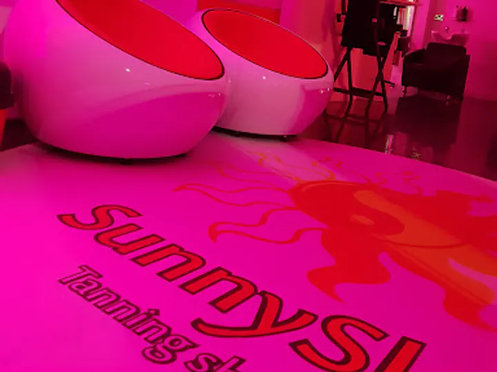 Sunny Sky Solarium Cork Street in Rialto