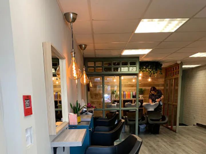 The Bee's Knees Hair Salon Kells in Kells