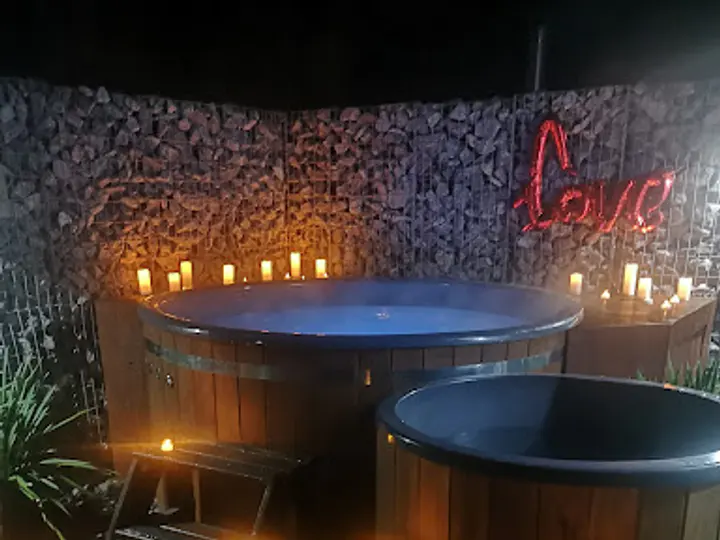 The Hot Nest Sauna in Drinadaly