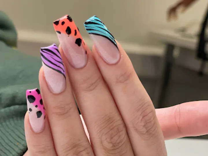 Young Nails Ireland in Blanchardstown